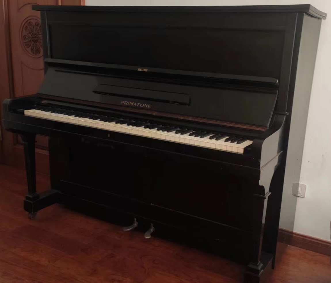 日本立式钢琴，型号：126